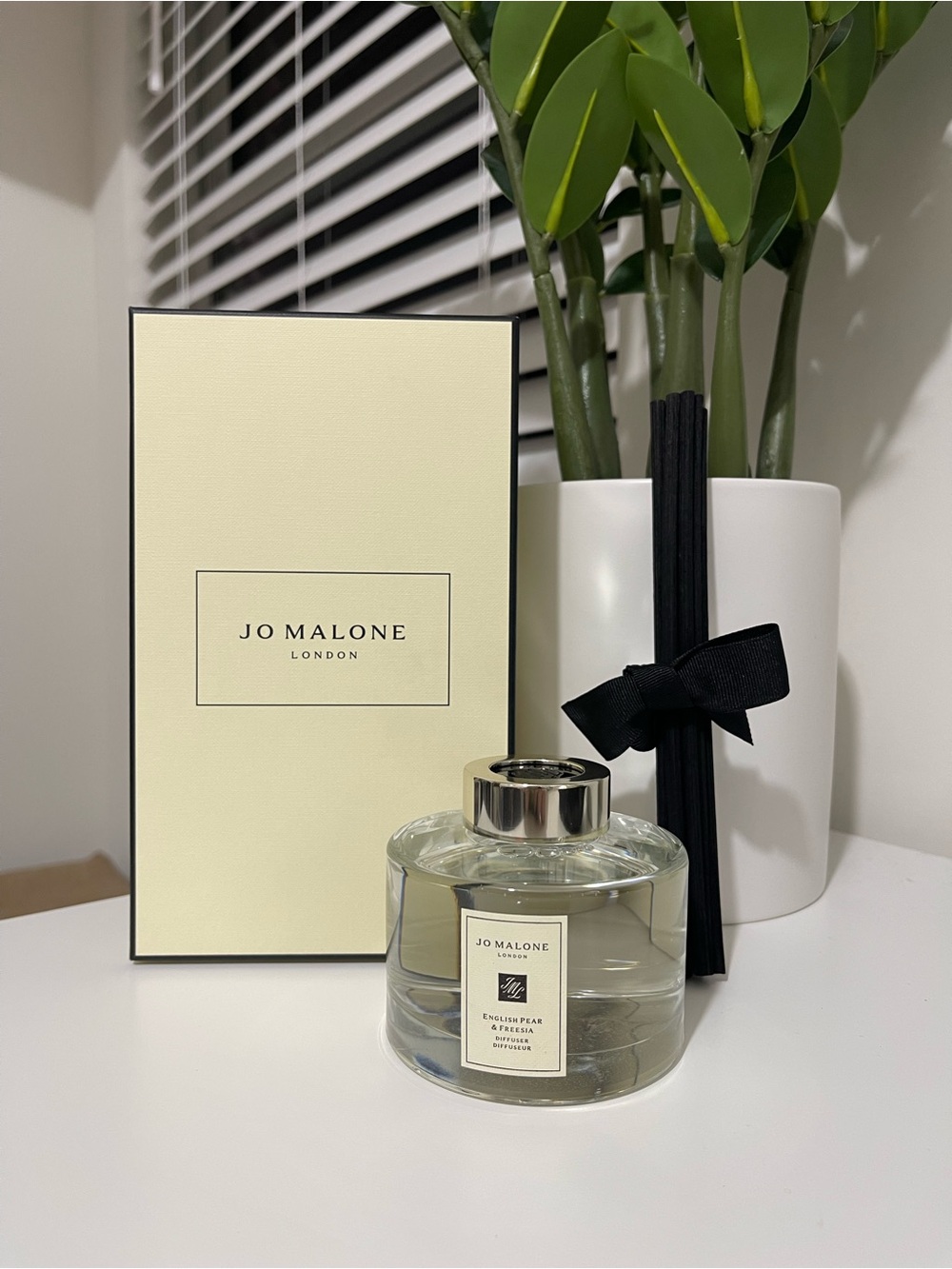NEW JO MALONE London English pear & Freesia reed diffuser